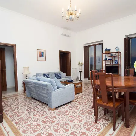 Apartment Montalto Vista Mare Luxurious 2 Floor In Pizzo Piazza Della Repubblica, Sea Views