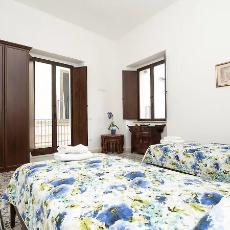 Montalto Vista Mare Luxurious 2 Floor In Pizzo Piazza Della Repubblica, Sea Views Pizzo (Calabria)